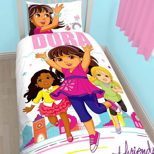 Dora and Friends Reversible Duvet Set